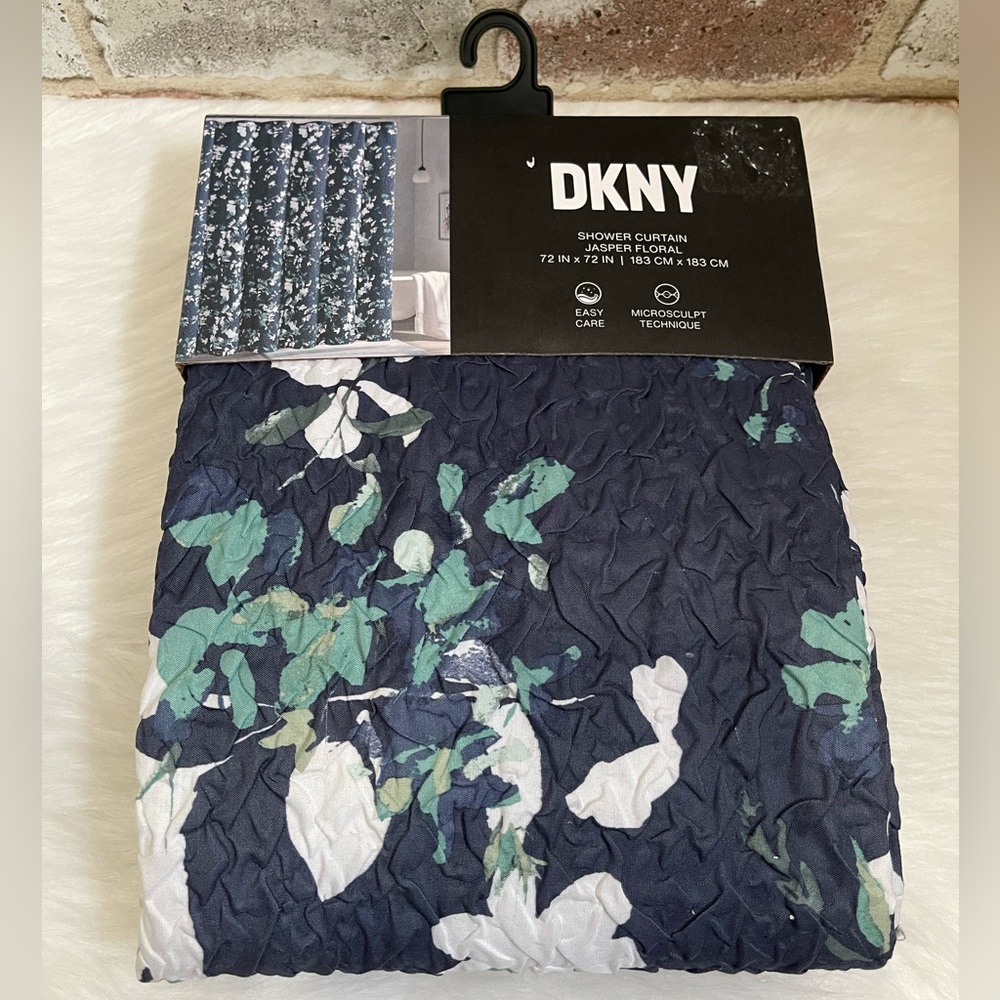 DKNY SHOWER CURTAIN JASPER FLORAL